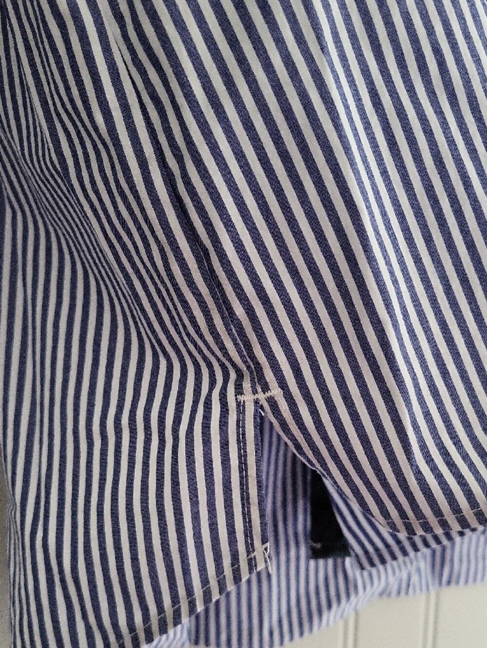 Vineyard Vines Womens Blue & White Stripe Button-Down Shirt Relaxed Fit, Size 8 - Picture 4 of 5